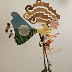 Karen Rossi lady golfer ornament